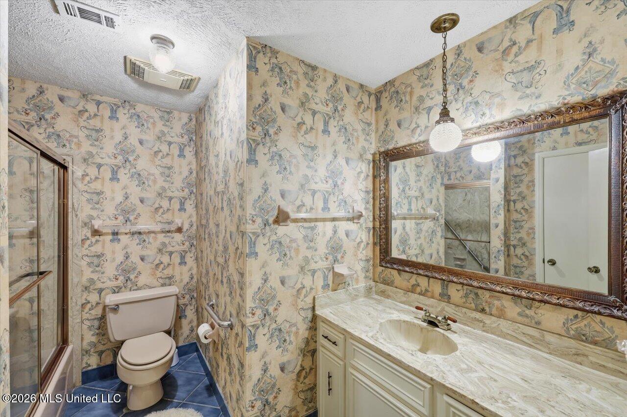 309 Longwood Drive
