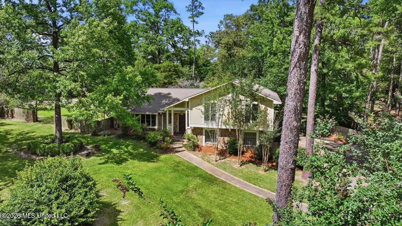 309 Longwood Drive