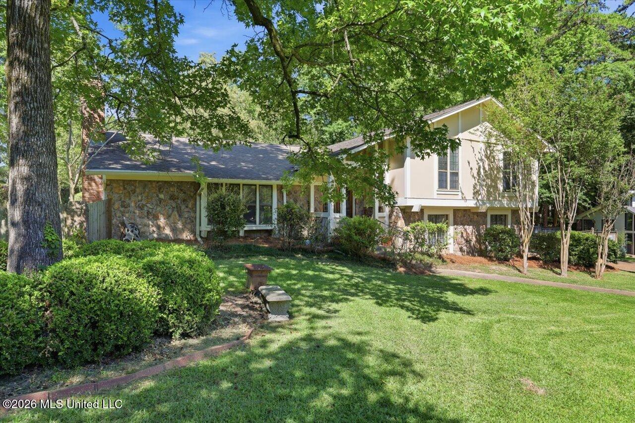 309 Longwood Drive