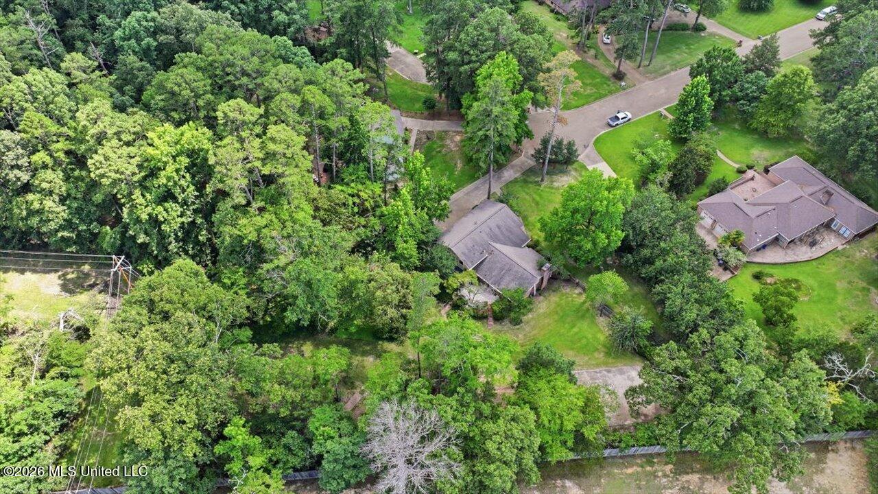 309 Longwood Drive
