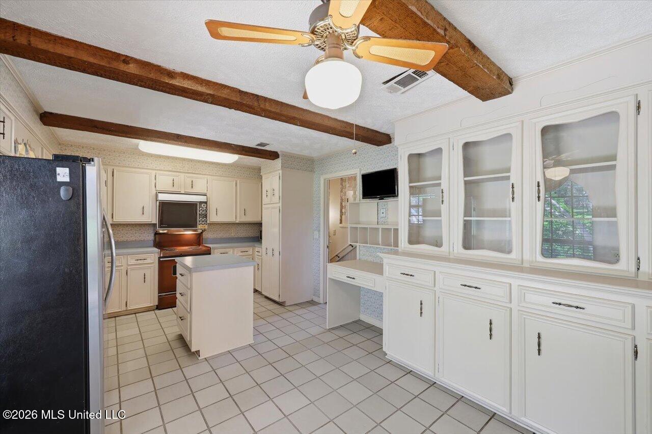 309 Longwood Drive