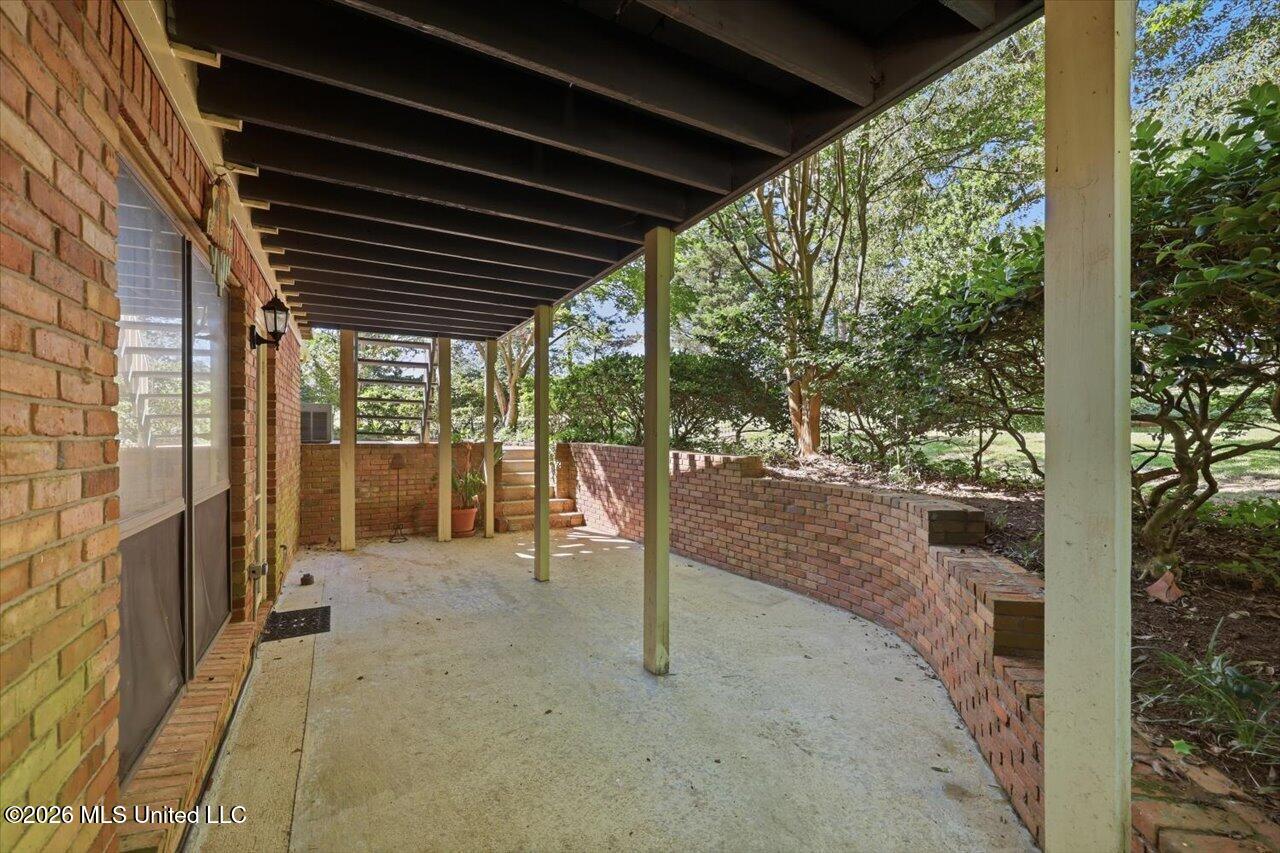 309 Longwood Drive