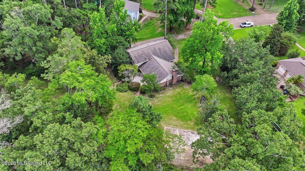 309 Longwood Drive