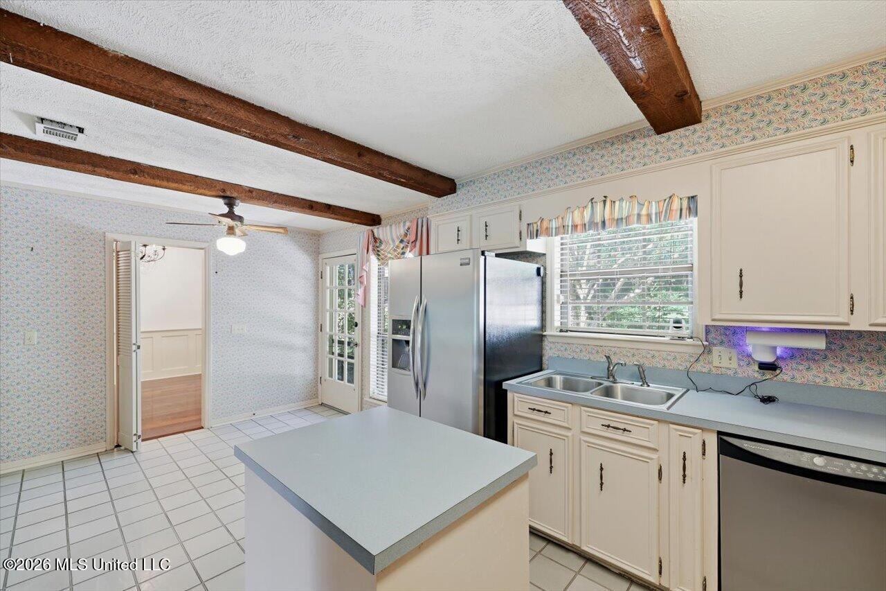 309 Longwood Drive