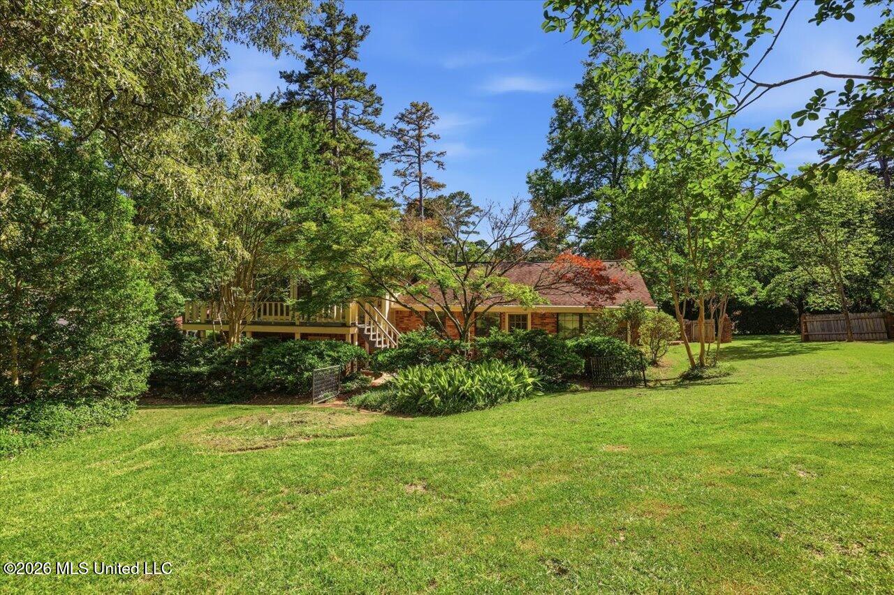 309 Longwood Drive