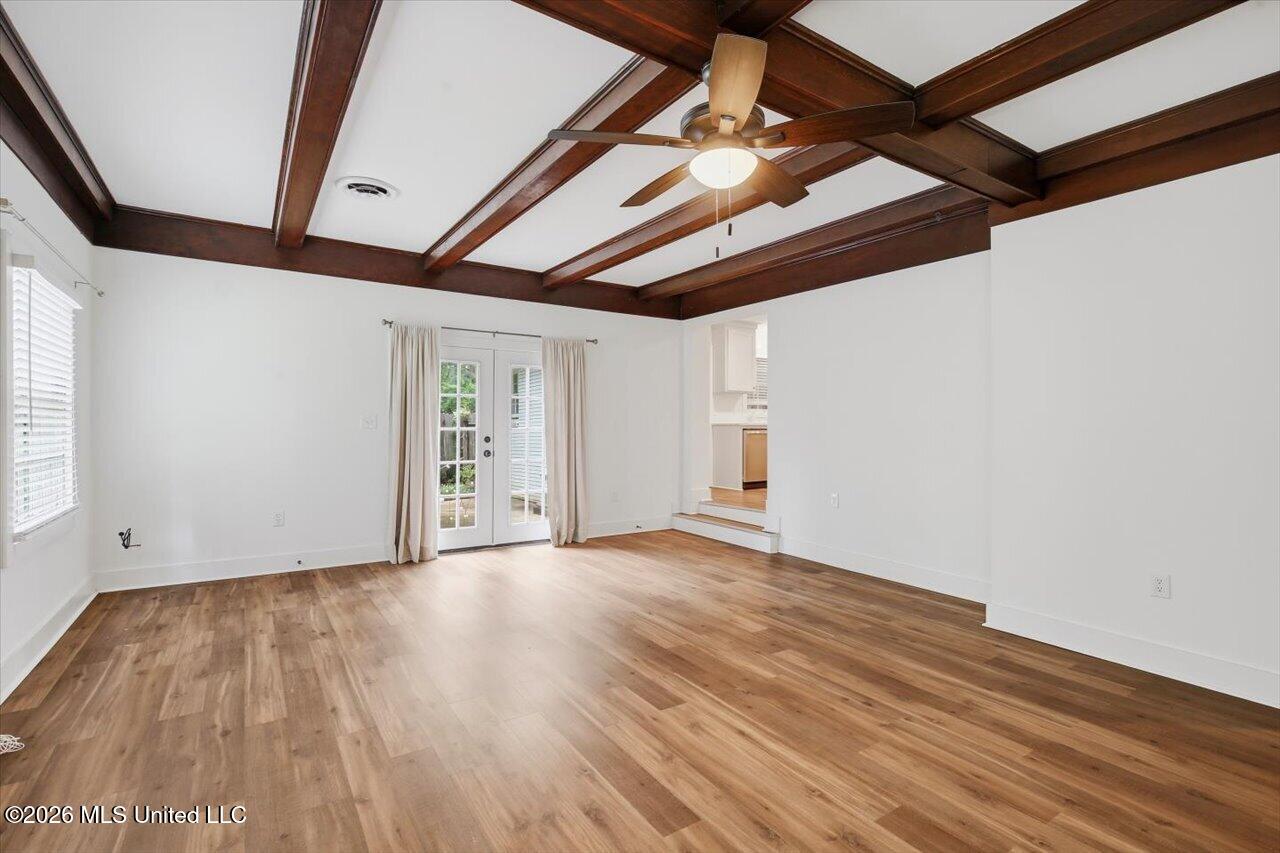 804 Dunton Road