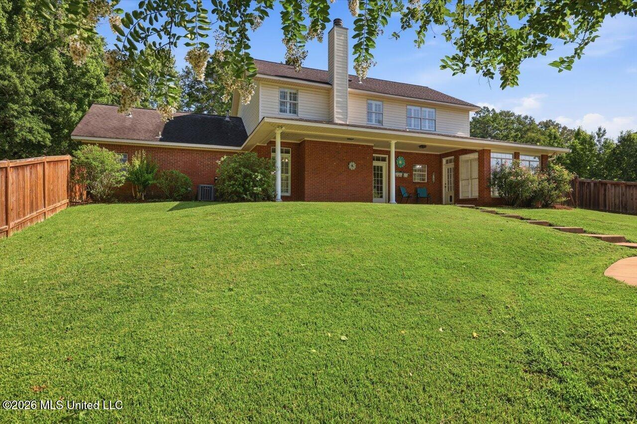 1919 Mcraven Road