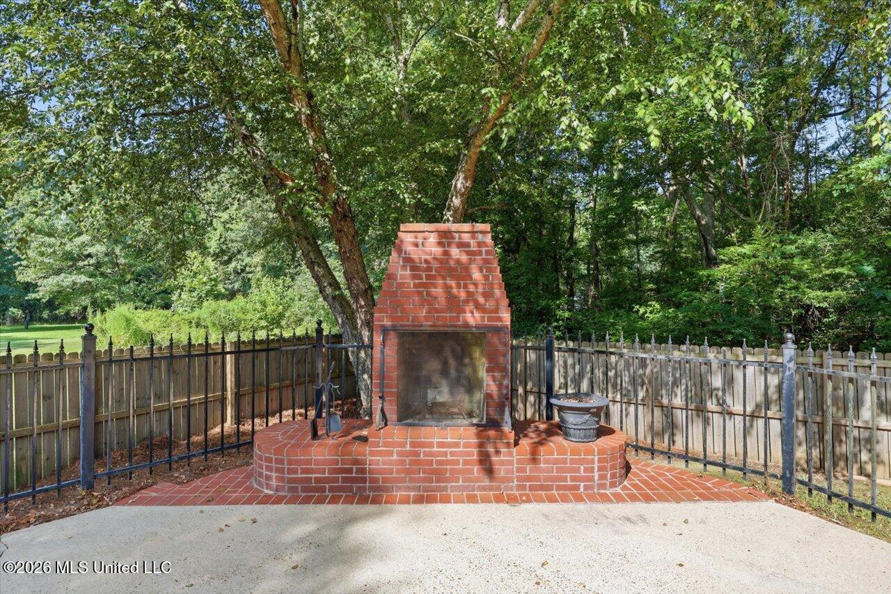 108 Blueberry Hill Lane