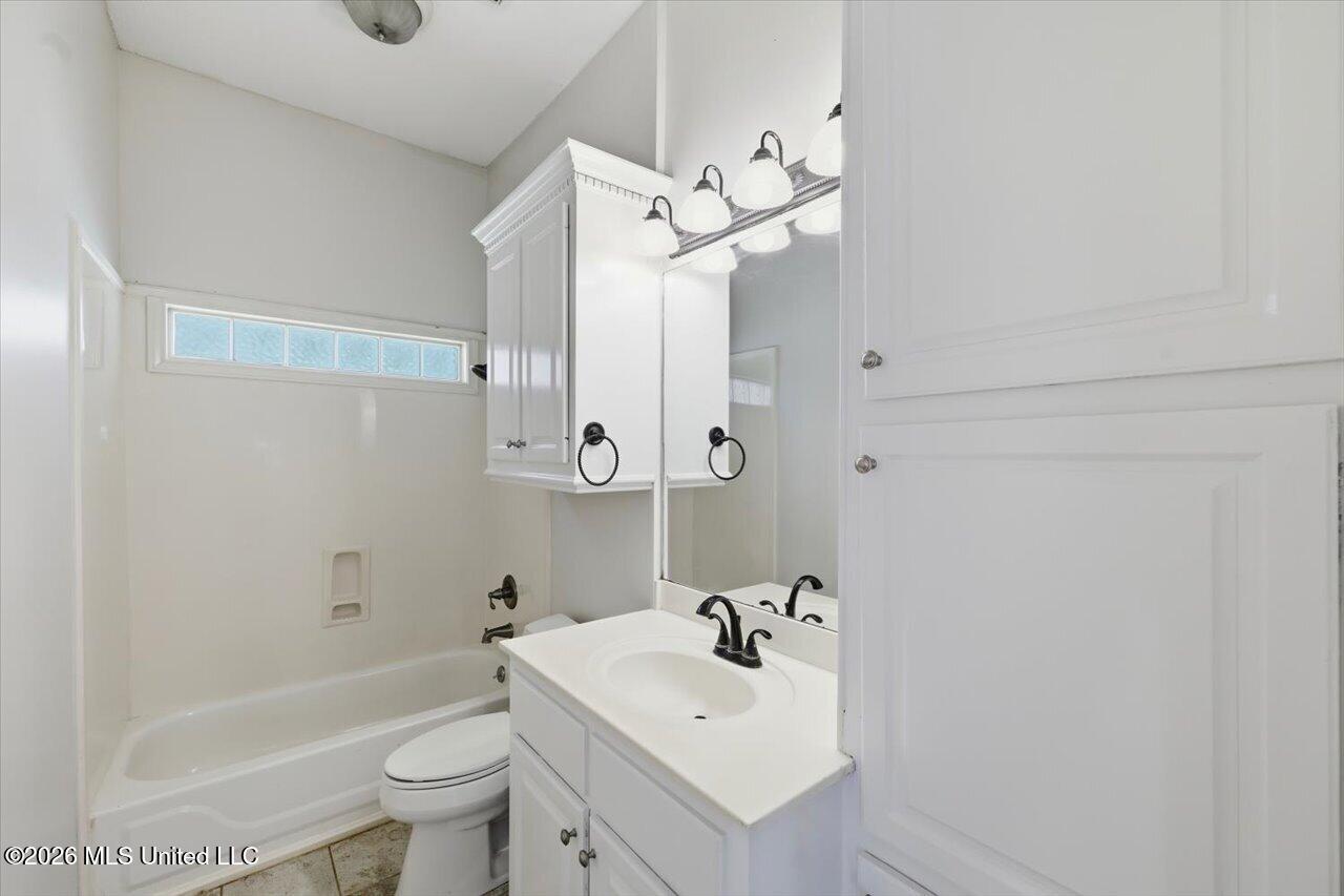 108 Blueberry Hill Lane