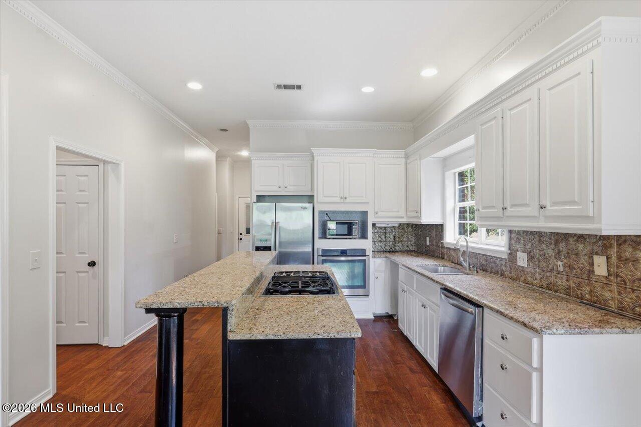 108 Blueberry Hill Lane