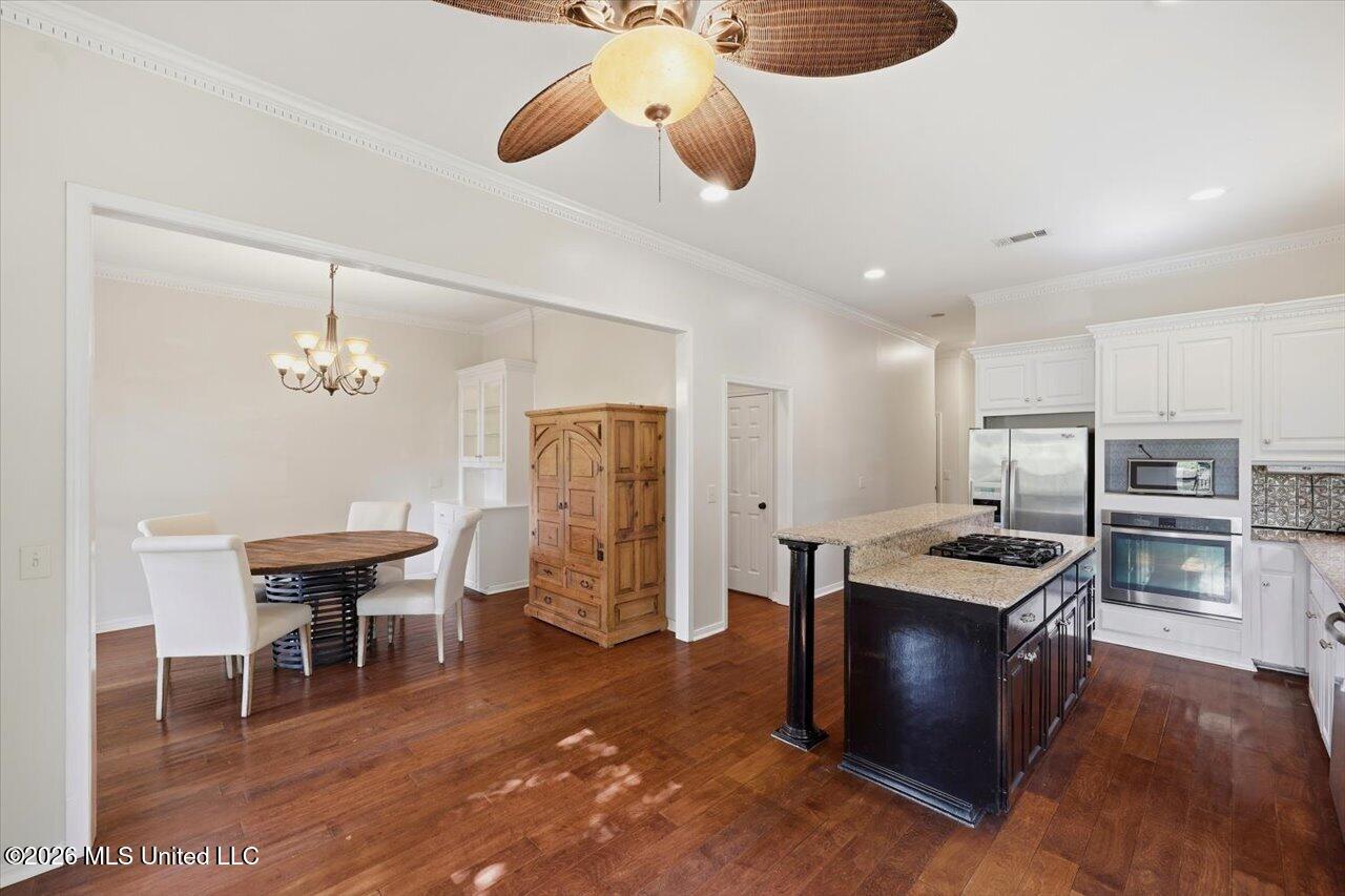 108 Blueberry Hill Lane