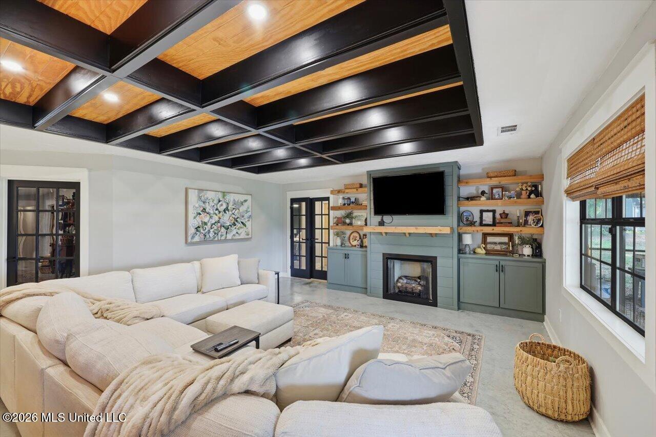 1226 Wesley Drive