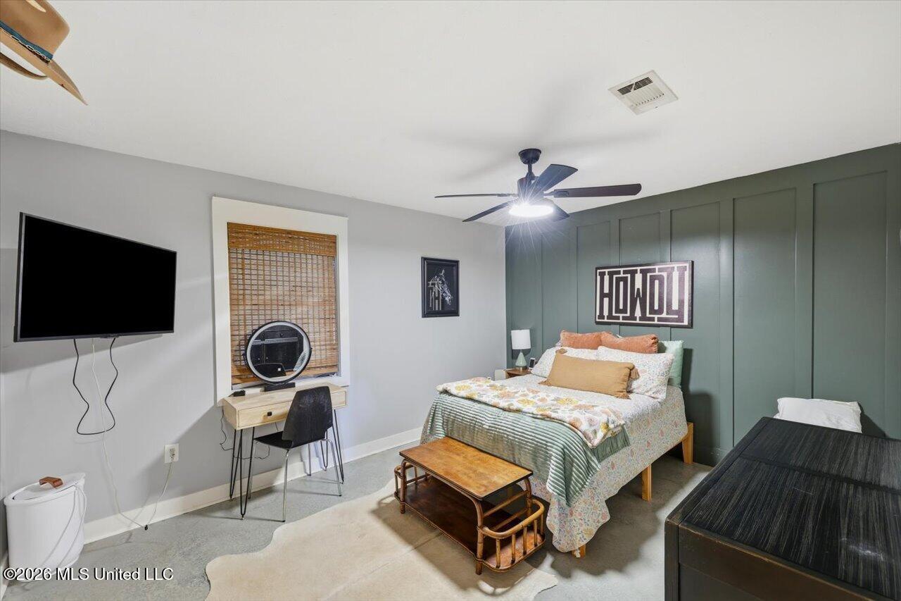 1226 Wesley Drive