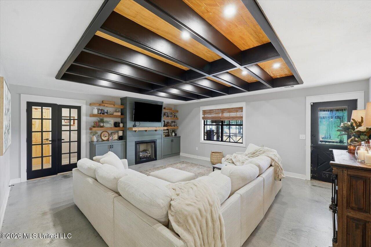 1226 Wesley Drive