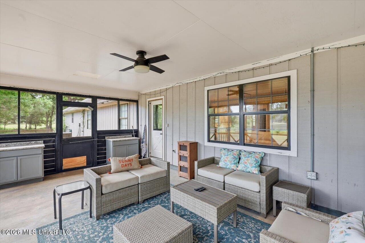 1226 Wesley Drive