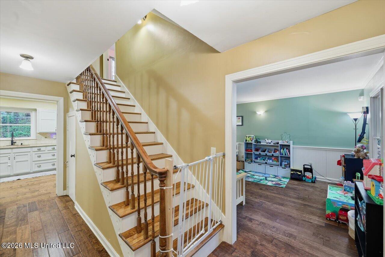 324 Warwick Road