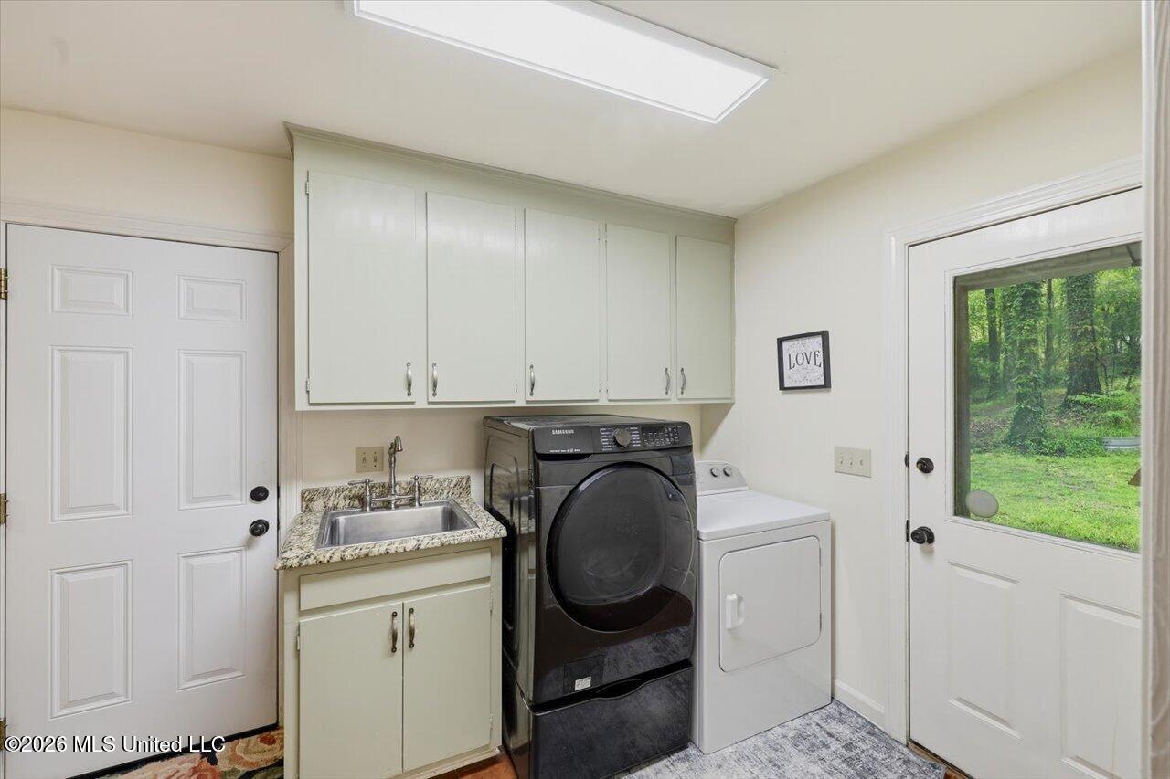 324 Warwick Road