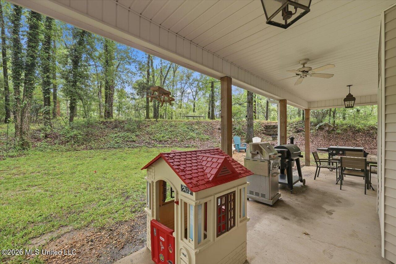 324 Warwick Road
