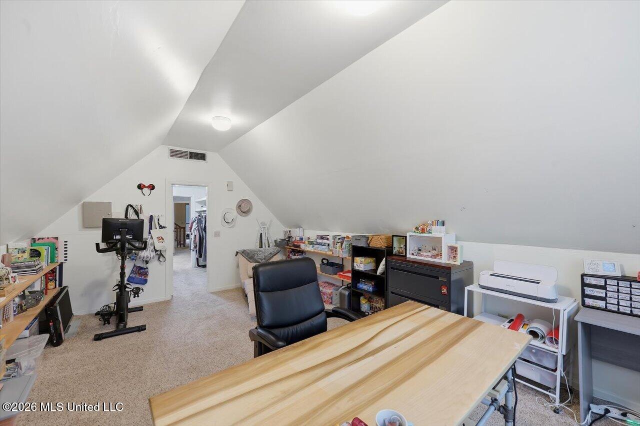 324 Warwick Road