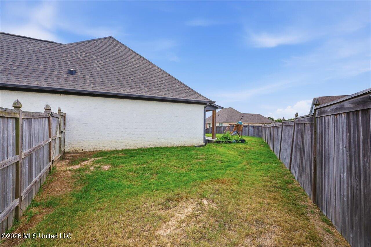 102 Twain Trail