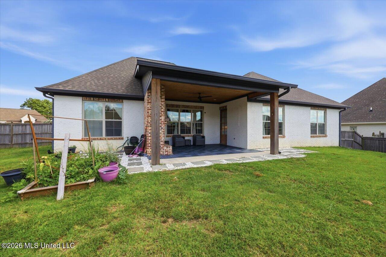 102 Twain Trail