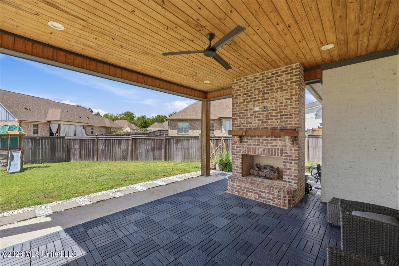 102 Twain Trail