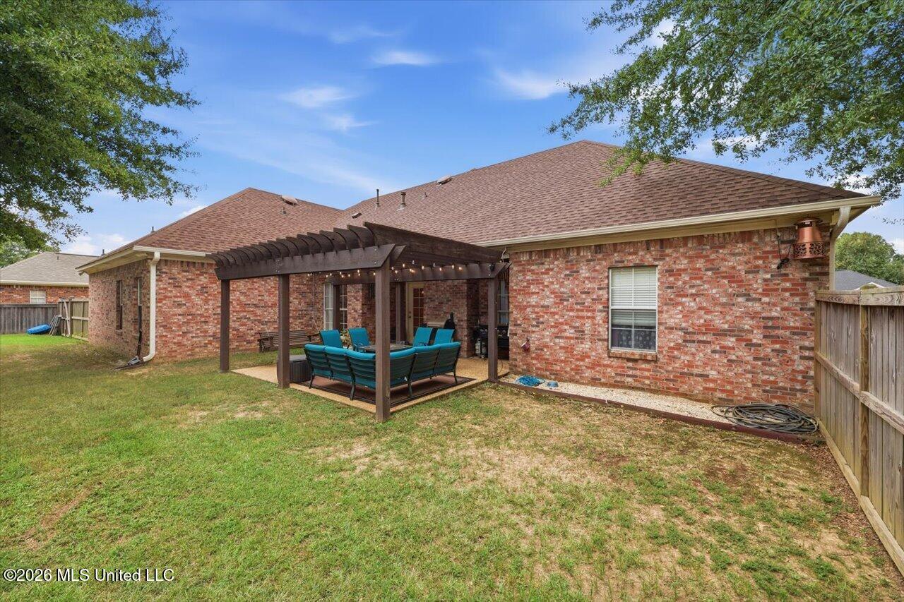 313 Hunters Ridge Drive