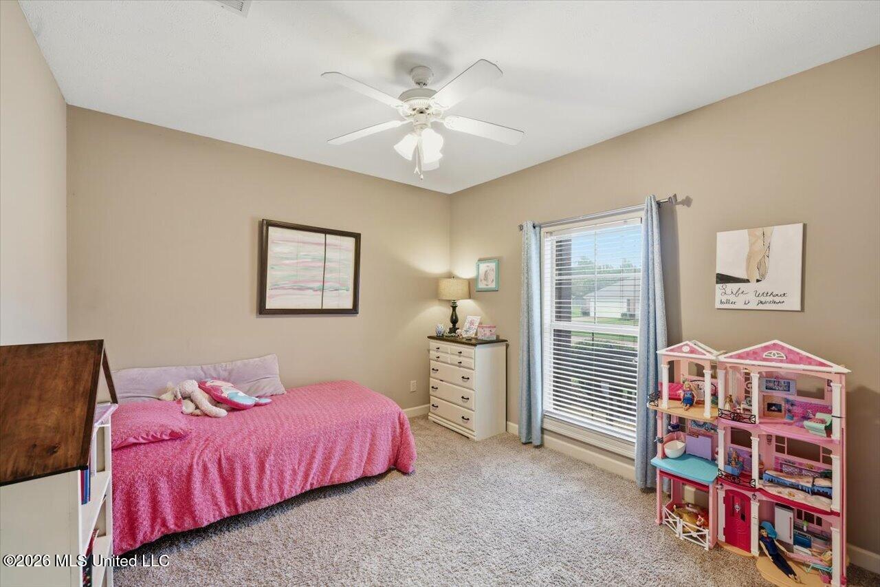 313 Hunters Ridge Drive