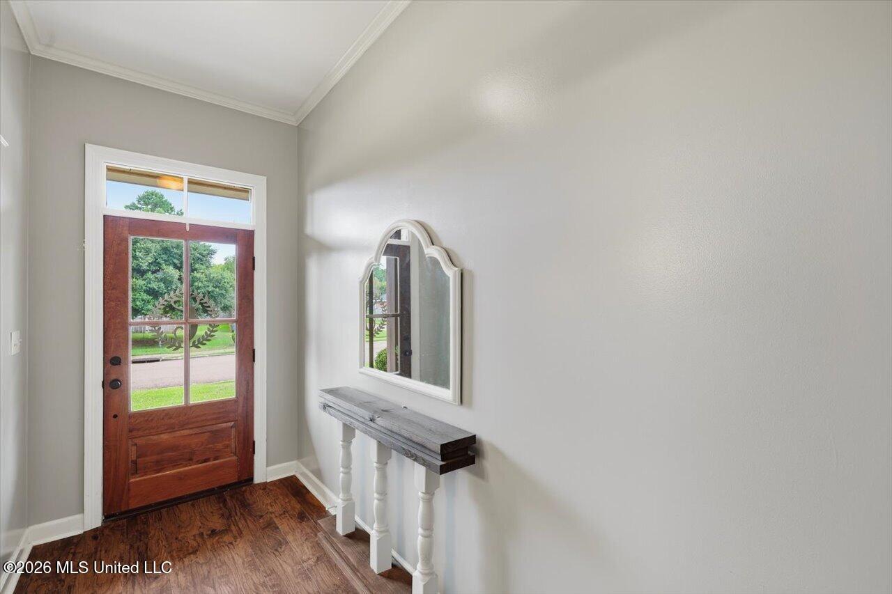 313 Hunters Ridge Drive