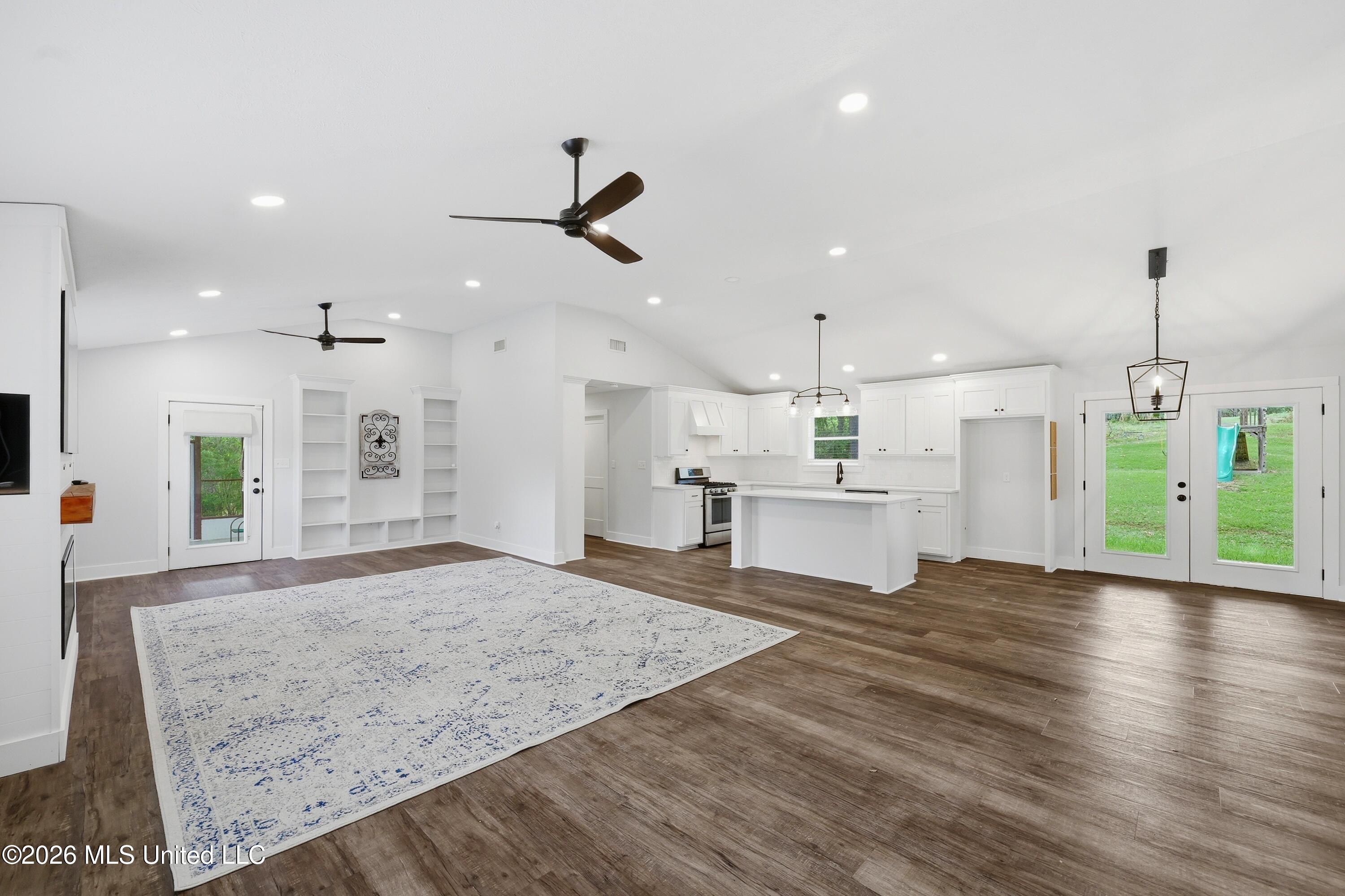 573 Clinton Tinnin Road