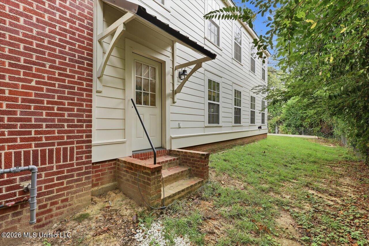 203 Jefferson Street