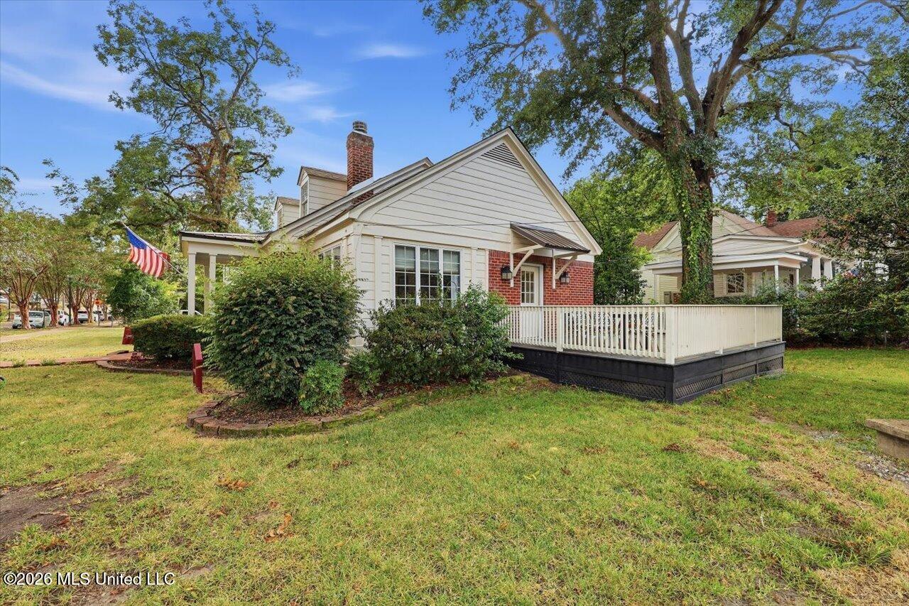 203 Jefferson Street