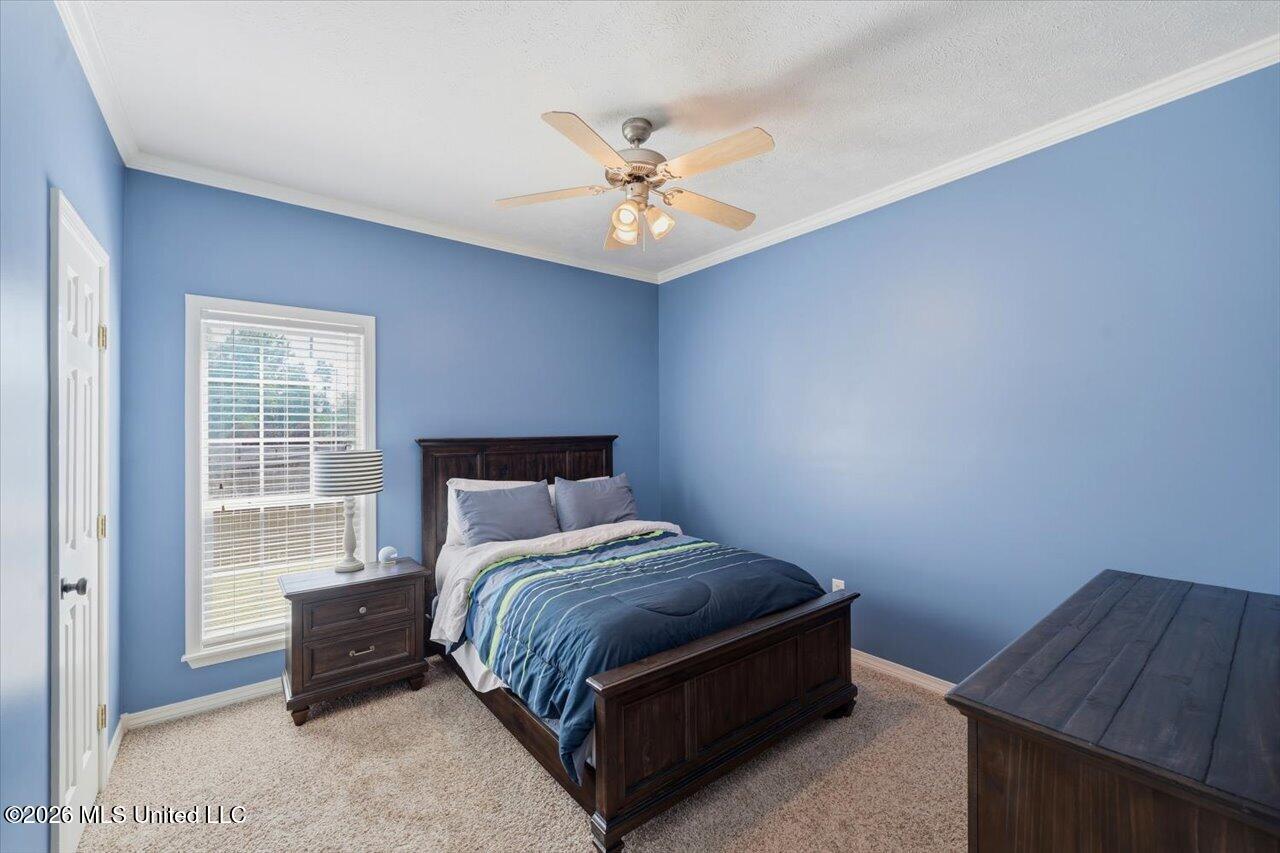 104 Hunters Glen