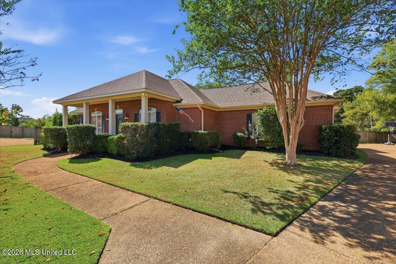 104 Hunters Glen