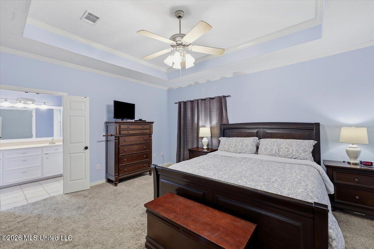 104 Hunters Glen