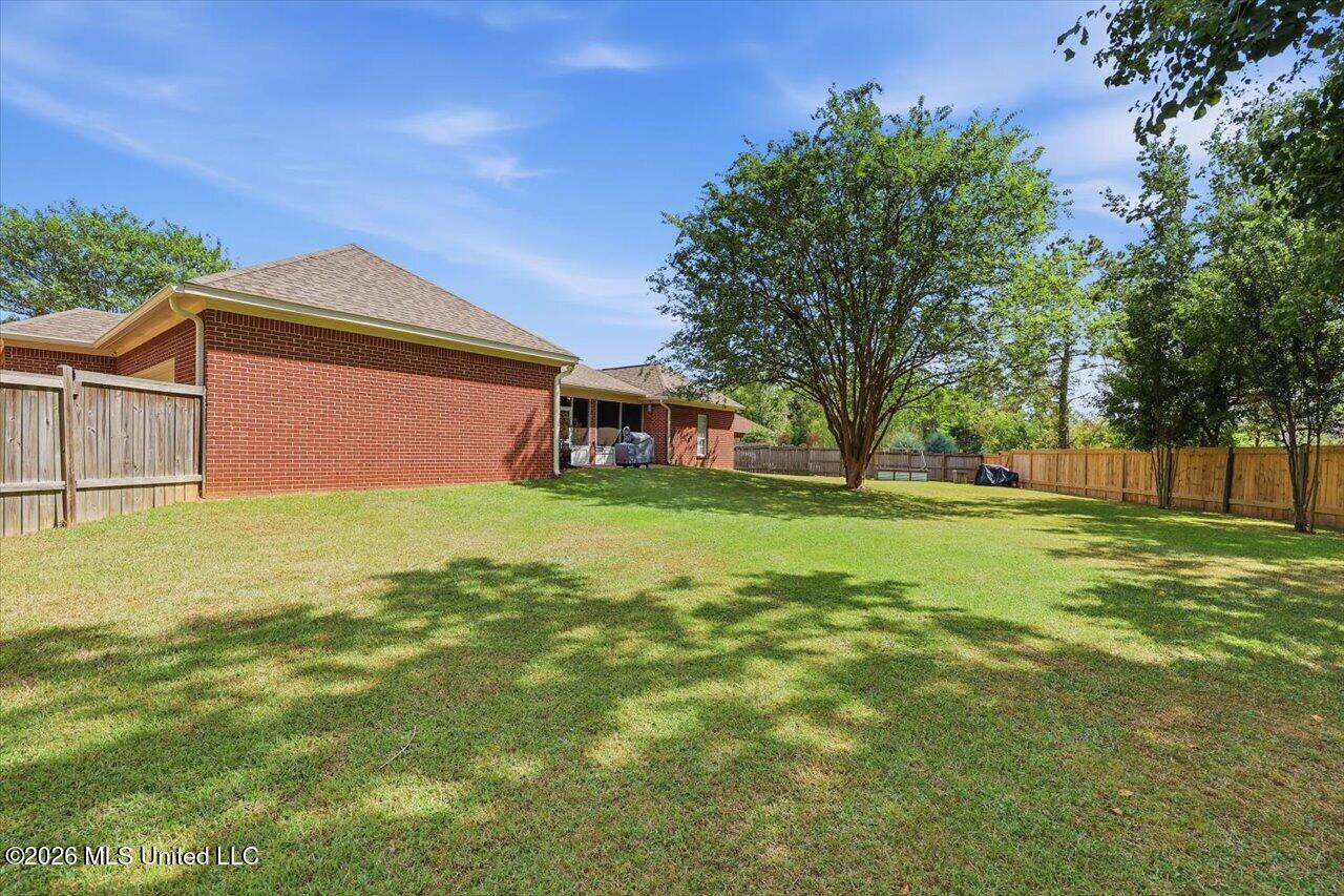 104 Hunters Glen