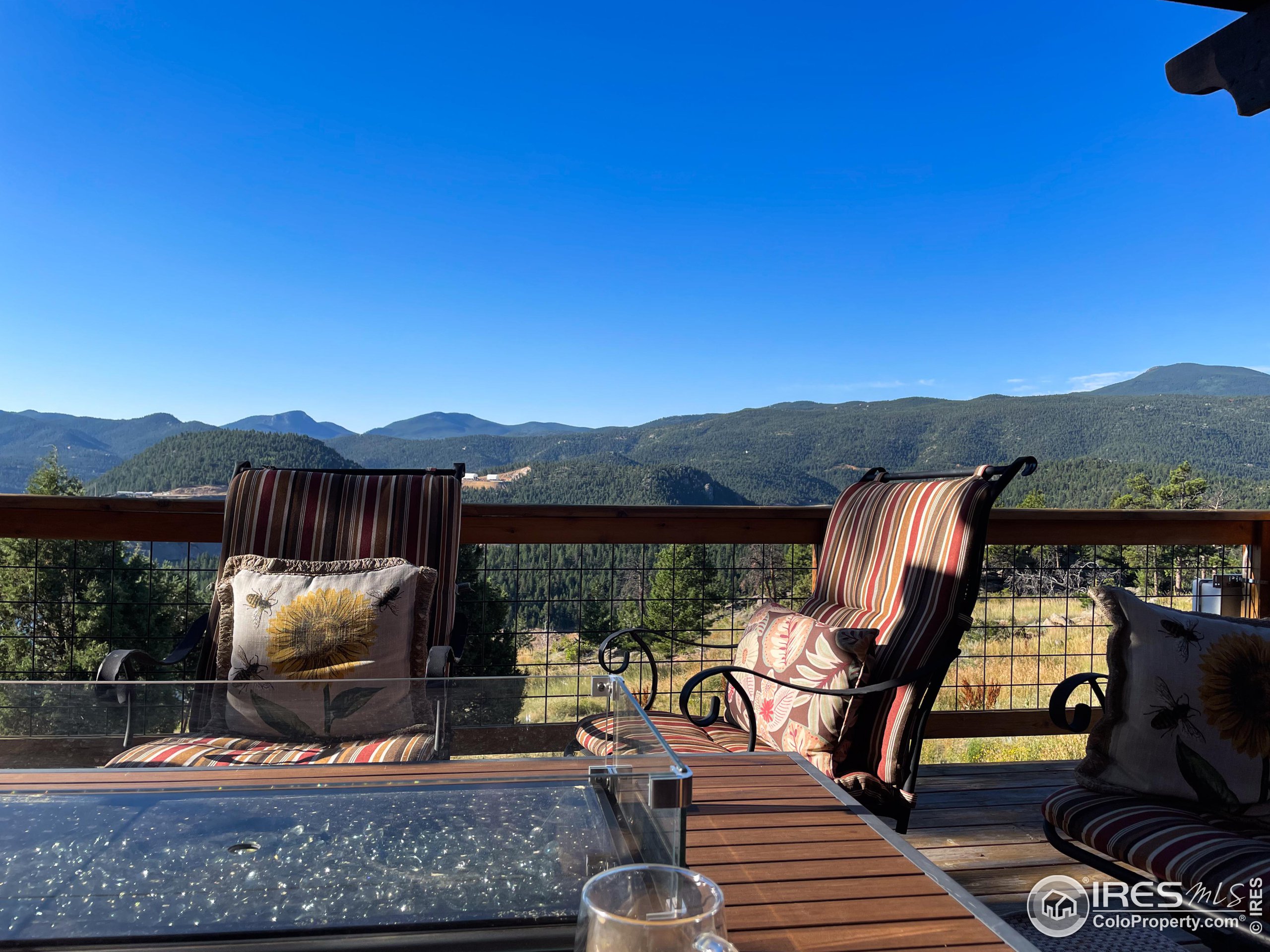 385 Lakeshore Park Rd