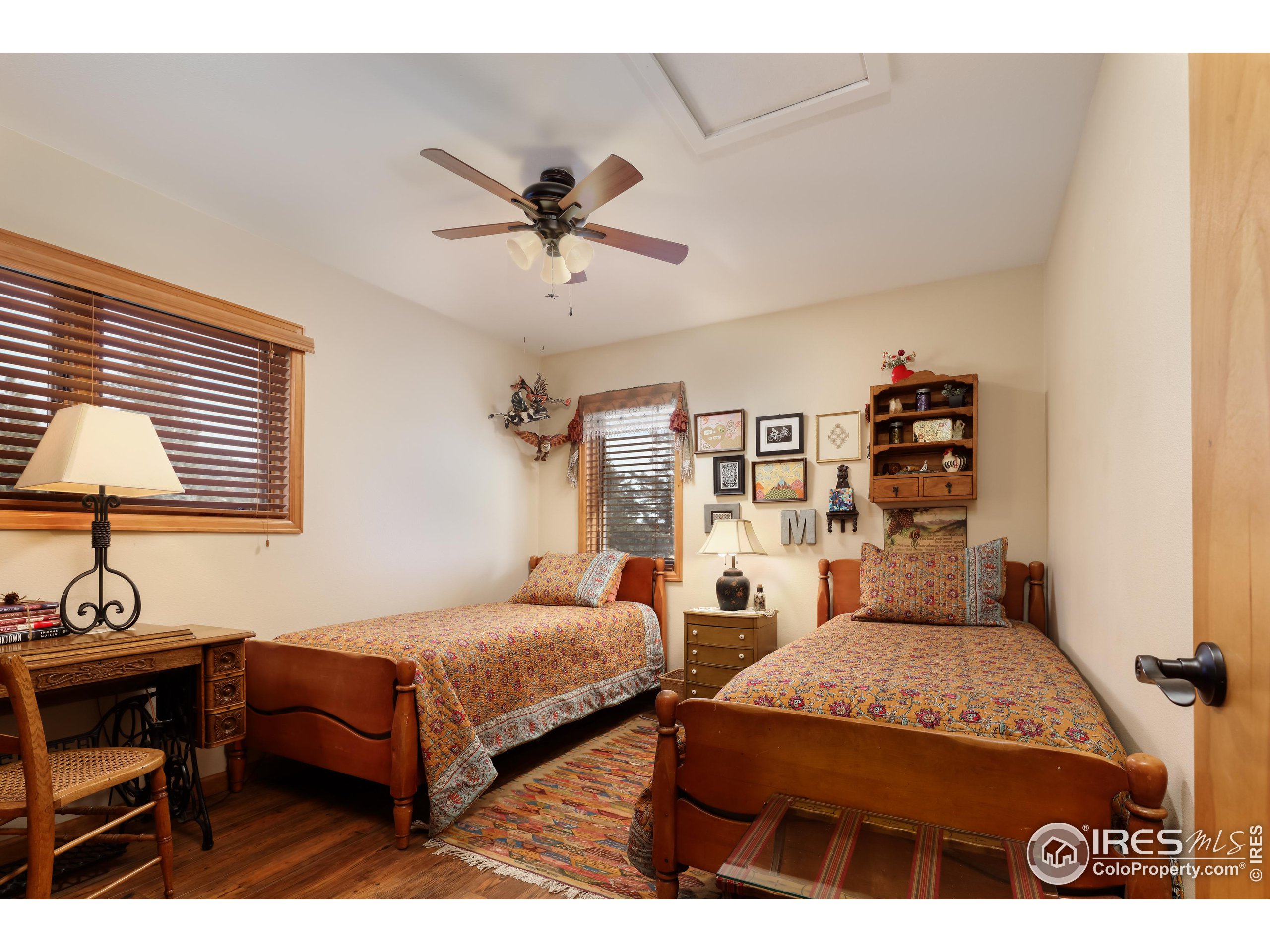 385 Lakeshore Park Rd