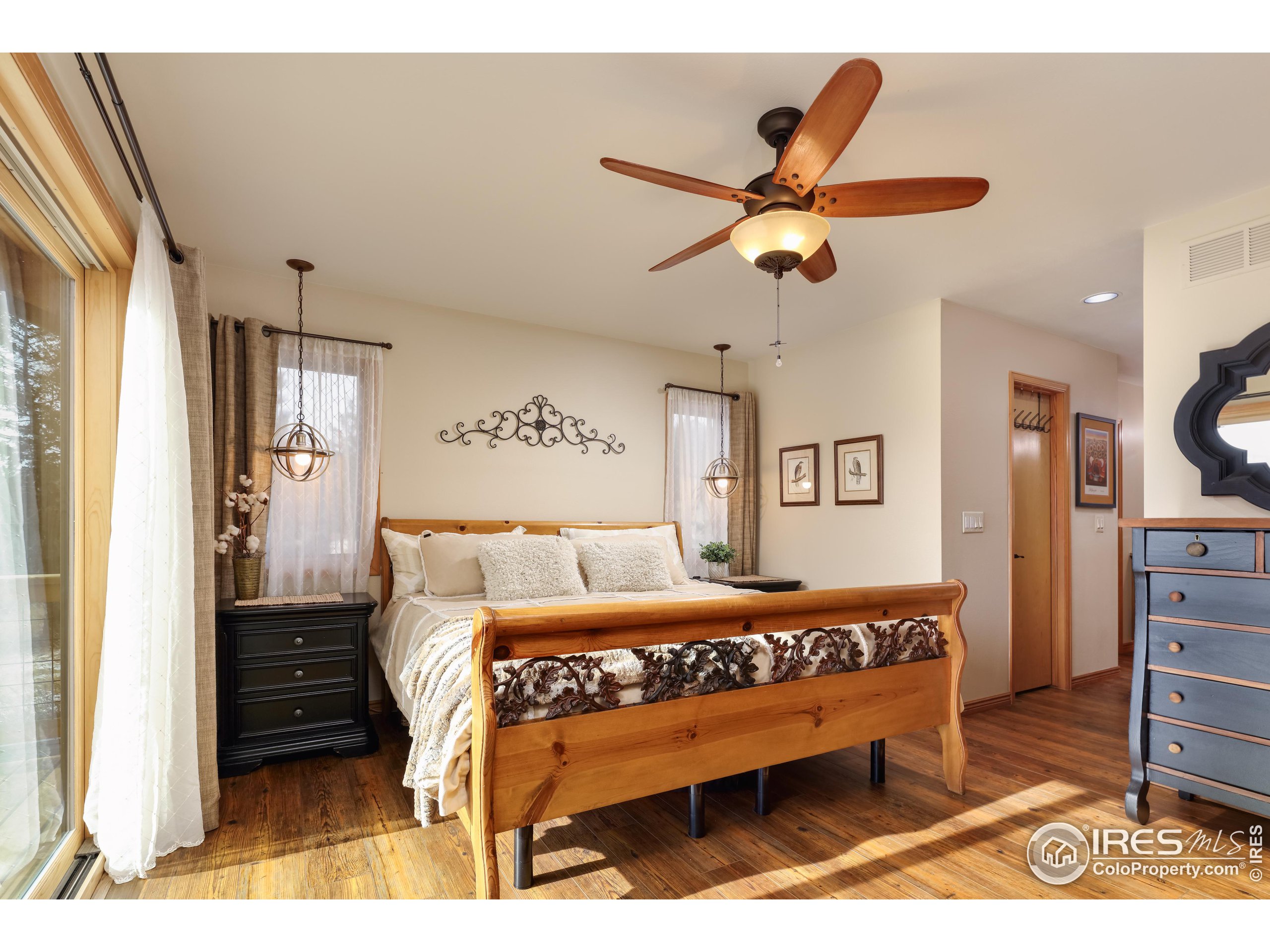 385 Lakeshore Park Rd