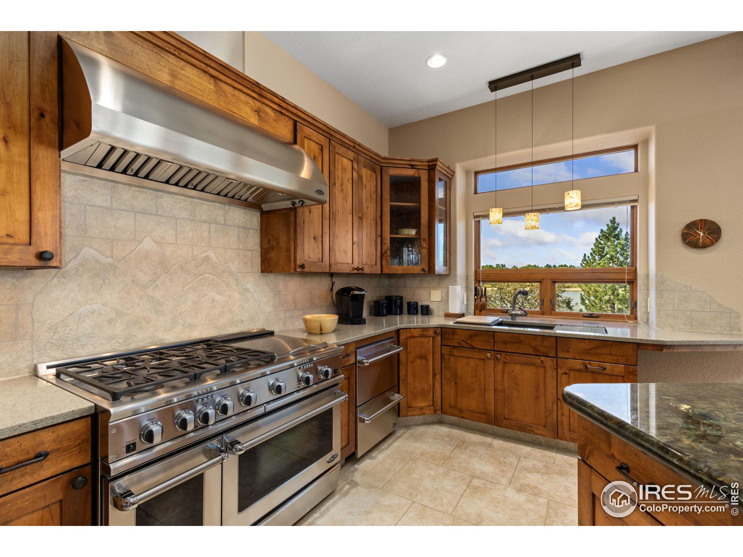 2931 Breakwater Way Longmont