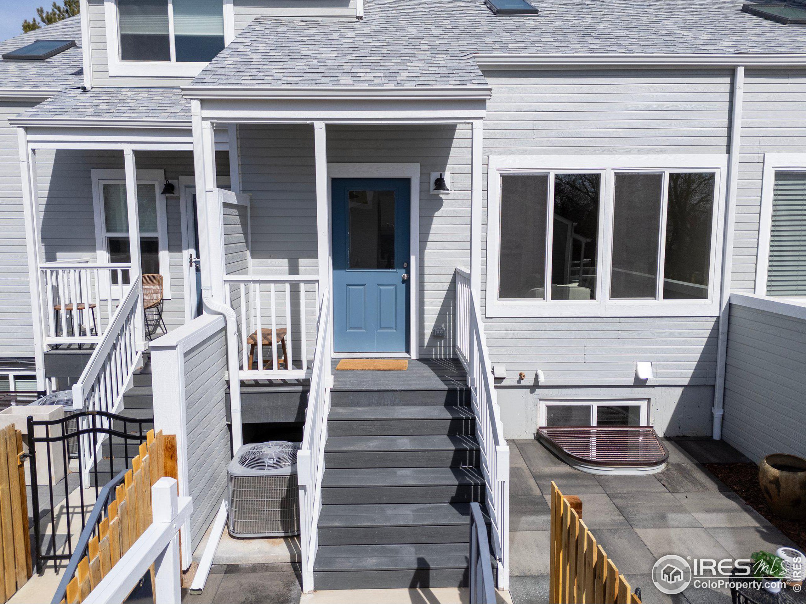 390 Owl Dr Louisville