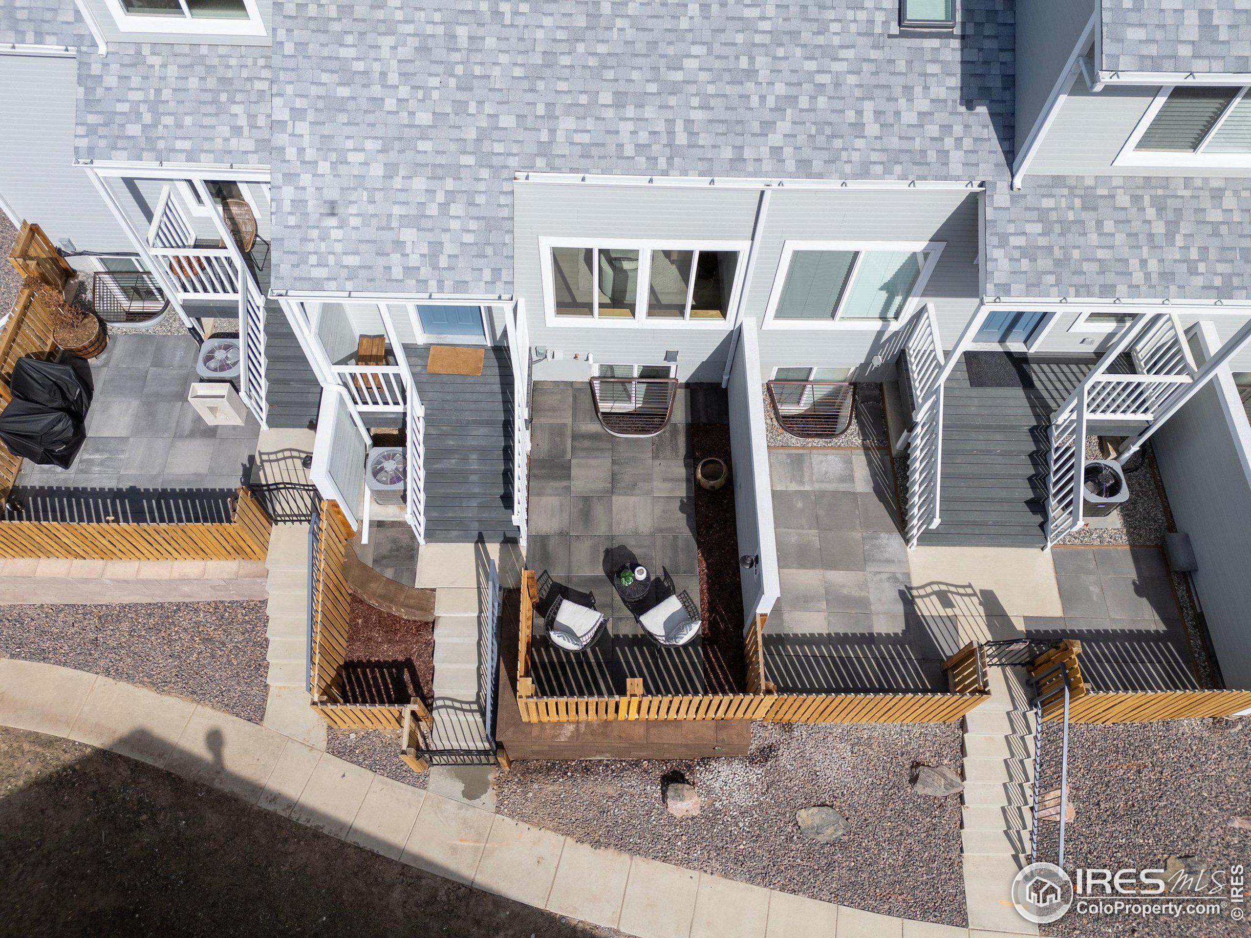 390 Owl Dr Louisville