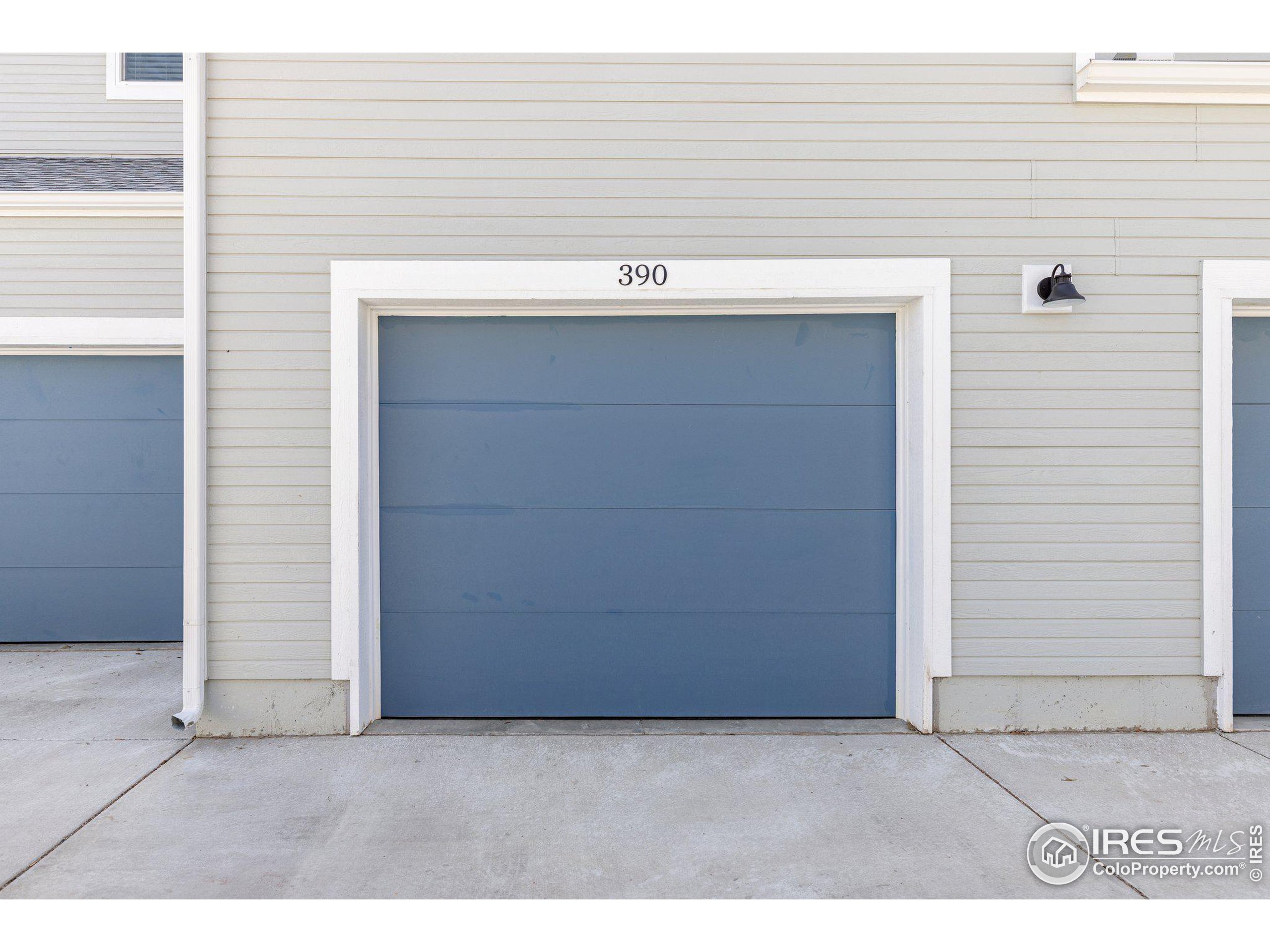 390 Owl Dr Louisville