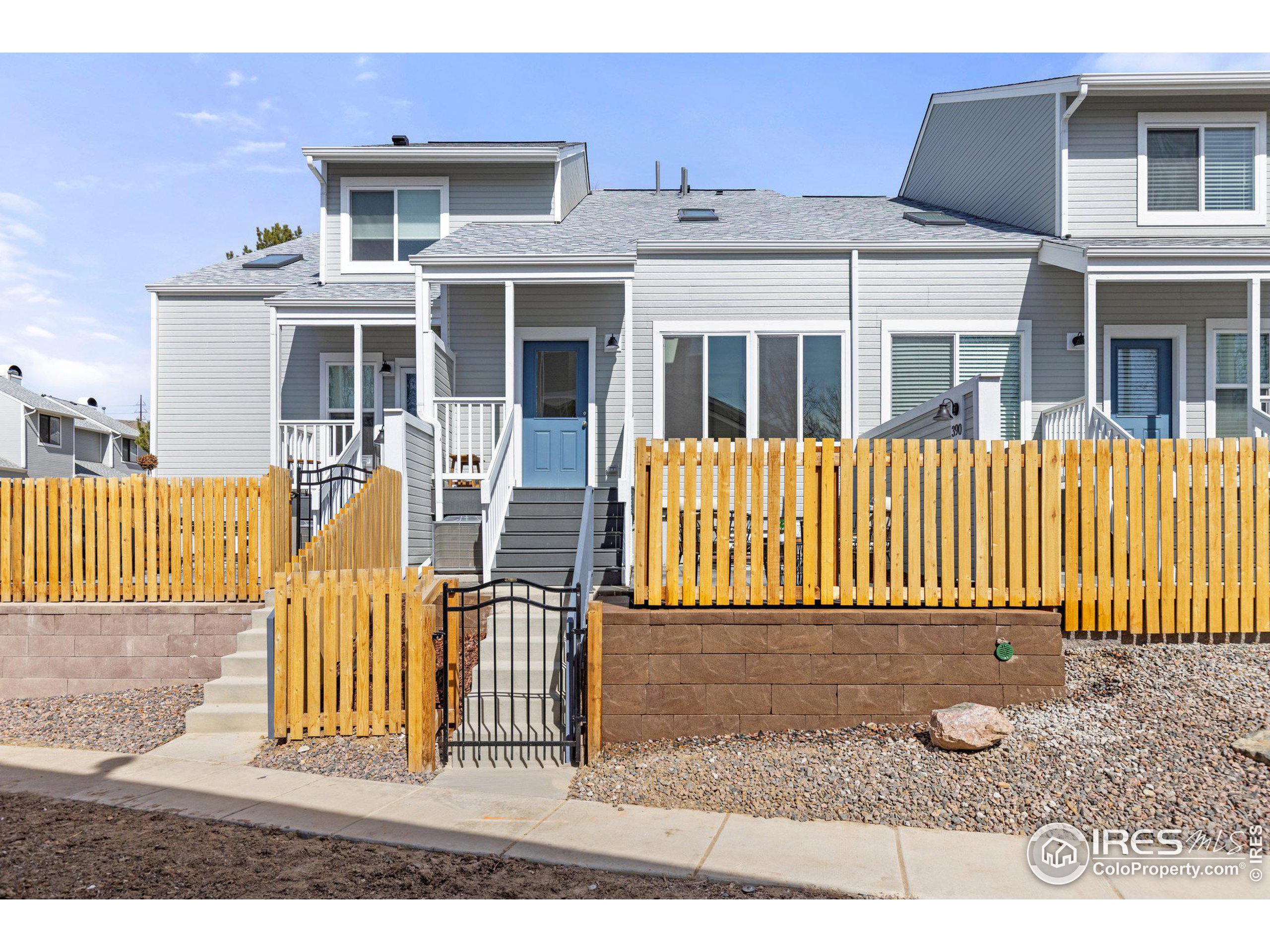 390 Owl Dr Louisville