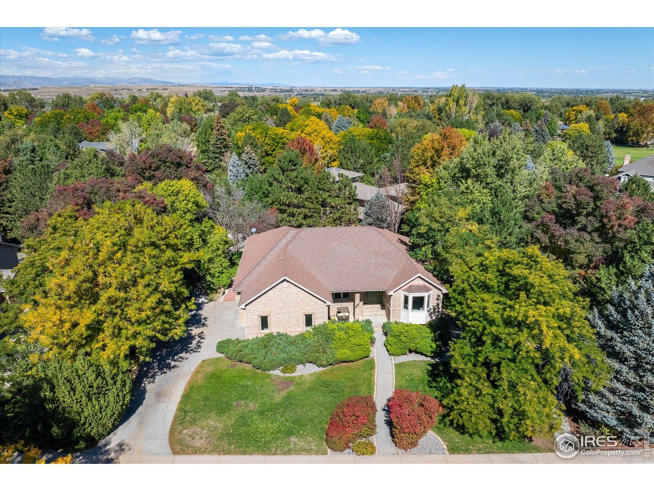 2520 Columbine Circle