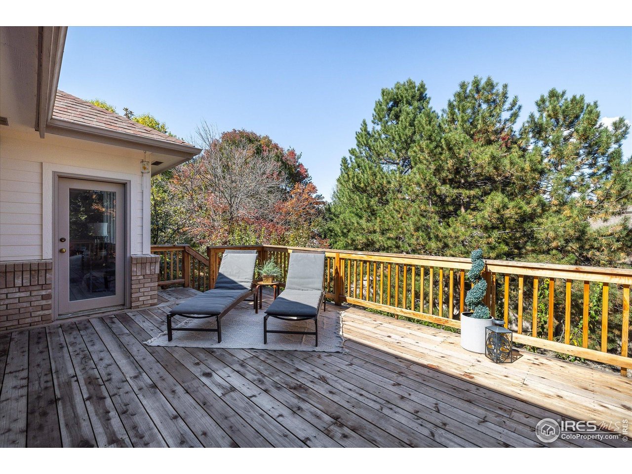 2520 Columbine Circle