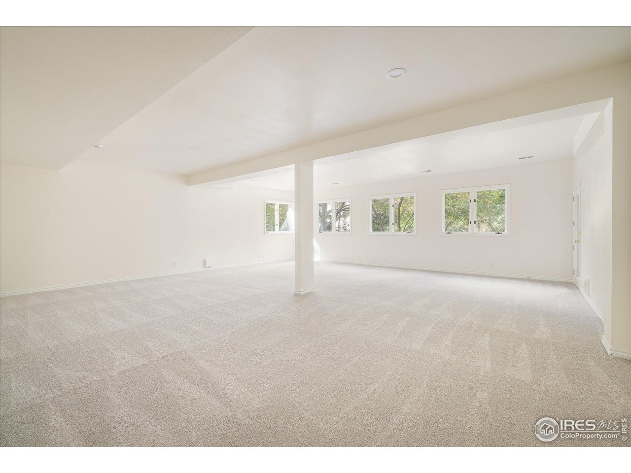 2520 Columbine Circle