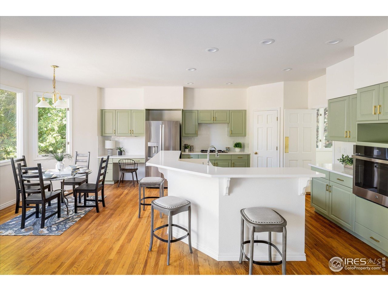 2520 Columbine Circle