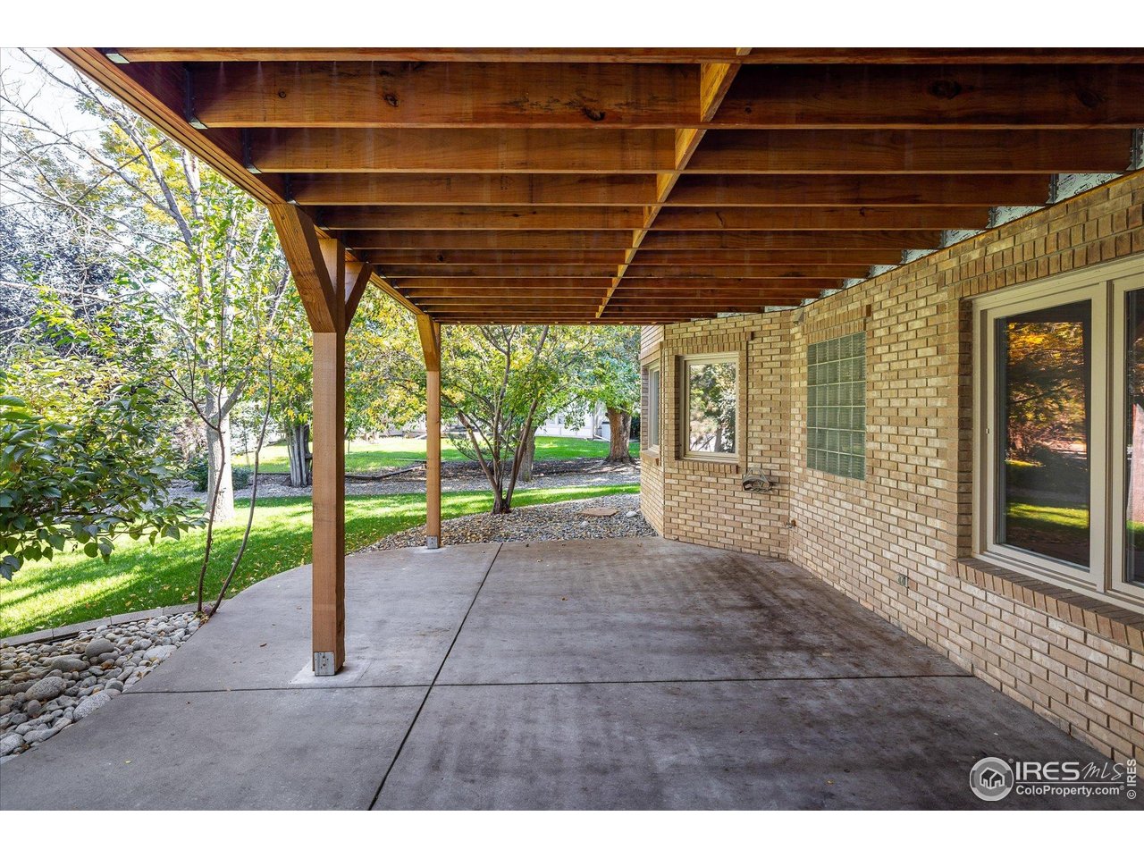 2520 Columbine Circle