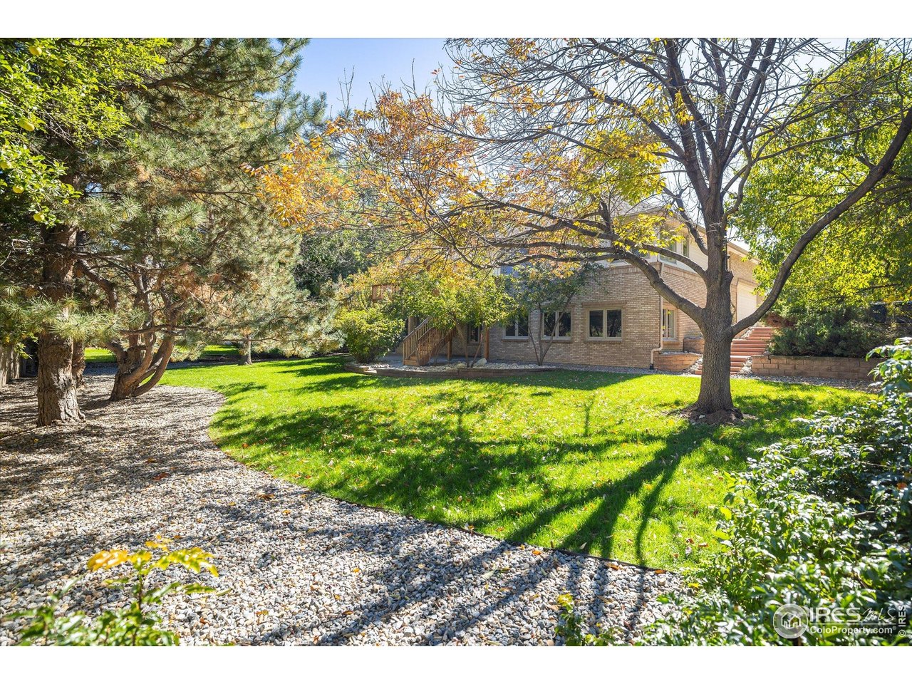 2520 Columbine Circle